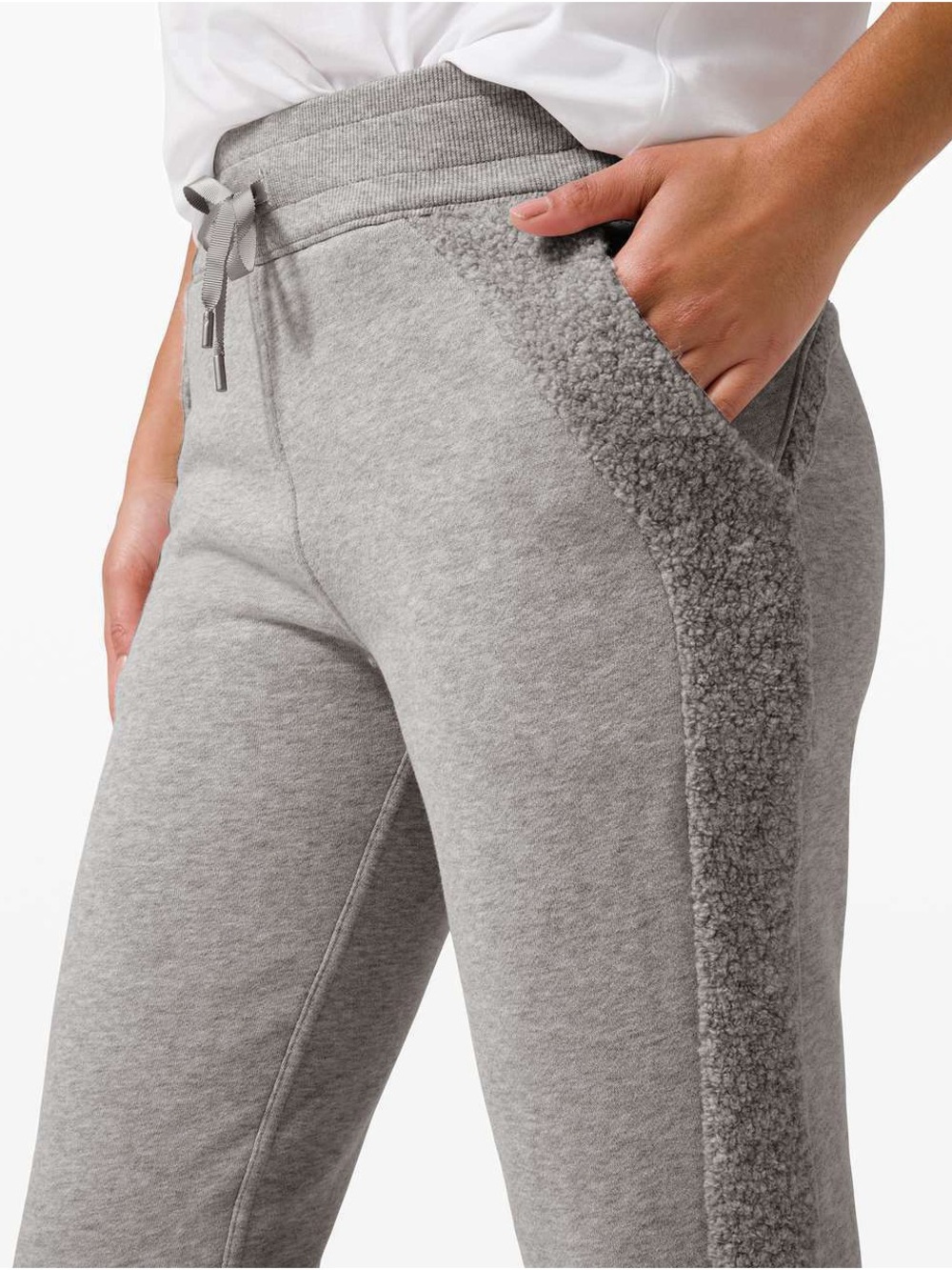 Authentic Lululemon Scuba Jogger *Sherpa Stripe Cozy Gray Sherpa-Trim Sweatpants - Picture 1 of 7